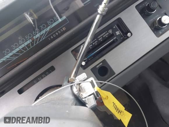 1987 Chevrolet Celebrity с VIN 2G1AW51R9H2110190, выставлен на аукционе IAAI как лот 42840560 с пробегом 140 955 миль миль и . История ставок и продаж доступна на DreamBid. Изображение 11.