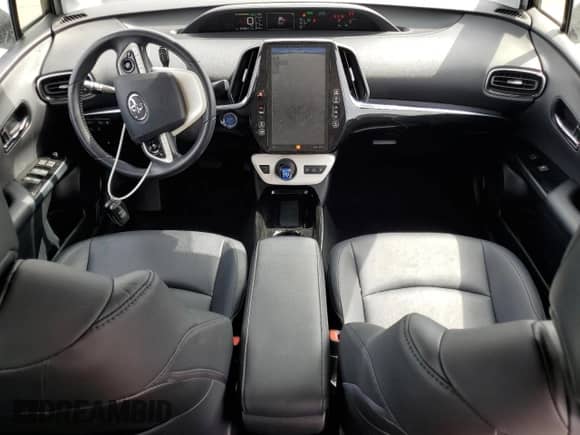 2018 Toyota Prius Plus with VIN JTDKARFP2J3088127, listed as a Copart auction lot 70230305 with 45,760 mi miles and Salvage title. Bid and sale history available at DreamBid. Image 8.