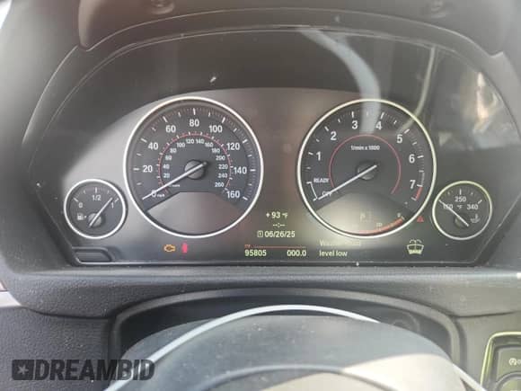 2014 BMW 4 Series 435i с VIN WBA3R1C5XEK190270, выставлен на аукционе Copart как лот 66992685 с пробегом 95 805 миль миль и Списание • Salvage title. История ставок и продаж доступна на DreamBid. Изображение 9.