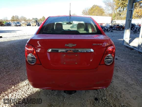 2014 Chevrolet Sonic LT с VIN 1G1JD5SH6E4165987, выставлен на аукционе Copart как лот 80164704 с пробегом 151 806 миль миль и Списание • Salvage title. История ставок и продаж доступна на DreamBid. Изображение 6.
