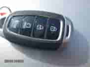 2024 Hyundai Venue Limited z VIN KMHRC8A39RU334017, wystawiony jako IAAI lot #41509537 z przebiegiem 6 510 mil mil oraz . Historia ofert i sprzedaży dostępna na DreamBid. Obrazek 11.