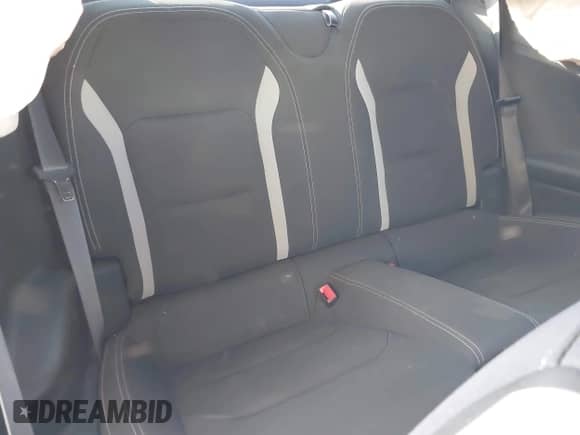 2018 Chevrolet Camaro 1LT с VIN 1G1FB1RX6J0122771, выставлен на аукционе IAAI как лот 43275704 с пробегом 145 119 миль миль и . История ставок и продаж доступна на DreamBid. Изображение 8.