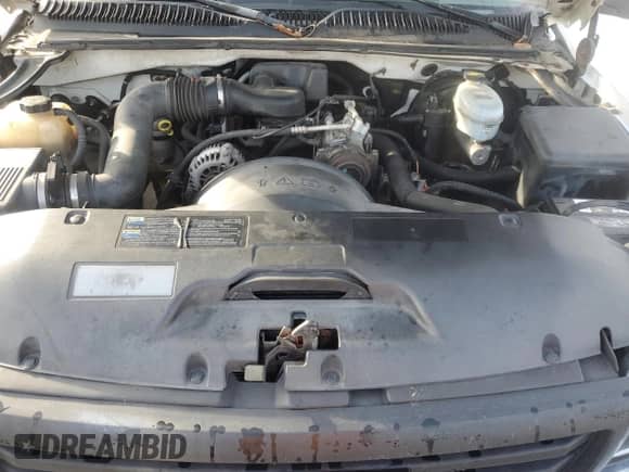 2004 GMC Sierra 1500 with VIN 1GTEC19X84Z243298, listed as a Copart auction lot 80975214 with 203,384 mi miles and Salvage title. Bid and sale history available at DreamBid. Image 11.