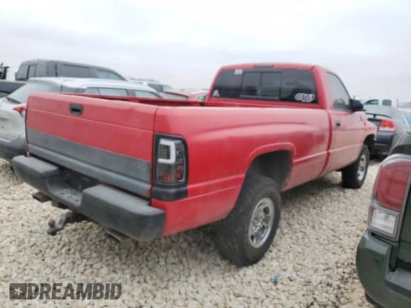 2001 Dodge 1500 с VIN 1B7HC16Z81S134539, выставлен на аукционе Copart как лот 76143214 с пробегом 151 642 миль миль и Списание • Salvage title. История ставок и продаж доступна на DreamBid. Изображение 3.