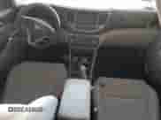 2018 Hyundai Tucson SE с VIN KM8J23A46JU791366, выставлен на аукционе Copart как лот 81835355 с пробегом Не указан миль и Списание • Salvage title. История ставок и продаж доступна на DreamBid. Изображение 8.