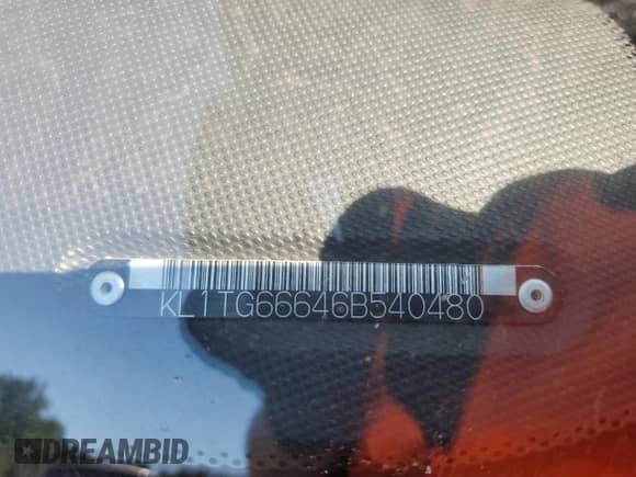 2006 Chevrolet Aveo LT с VIN KL1TG66646B540480, выставлен на аукционе Copart как лот 69934585 с пробегом 171 044 миль миль и Списание • Salvage title. История ставок и продаж доступна на DreamBid. Изображение 12.