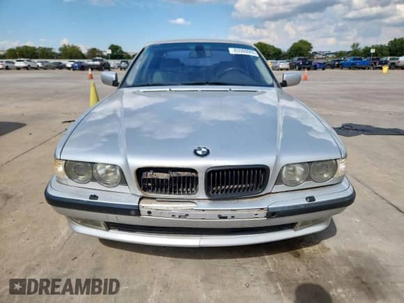 2001 BMW 7 Series 740iL with VIN WBAGH83461DP31429, listed as a Copart auction lot 85560065 with 147,175 mi miles and Clean title. Bid and sale history available at DreamBid. Image 5.