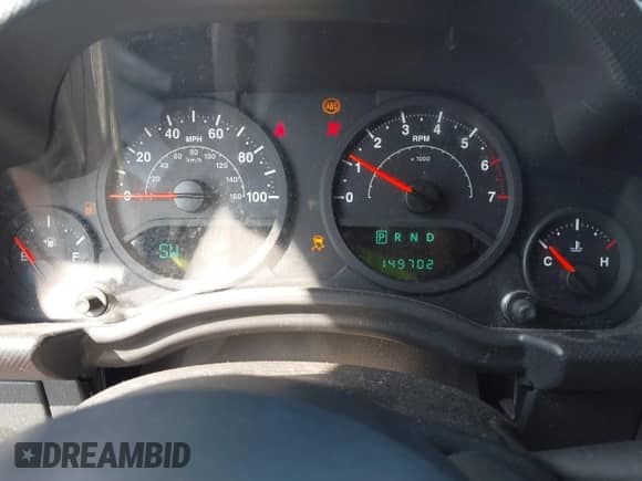 2007 Jeep Wrangler Unlimited X с VIN 1J4GA39107L187817, выставлен на аукционе IAAI как лот 42552732 с пробегом 149 702 миль миль и . История ставок и продаж доступна на DreamBid. Изображение 7.