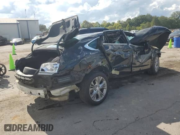 2015 Chevrolet Impala LT with VIN 2G1125S39F9101371, listed as a Copart auction lot 83824035 with Not provided miles and Salvage title. Bid and sale history available at DreamBid. Image 3.