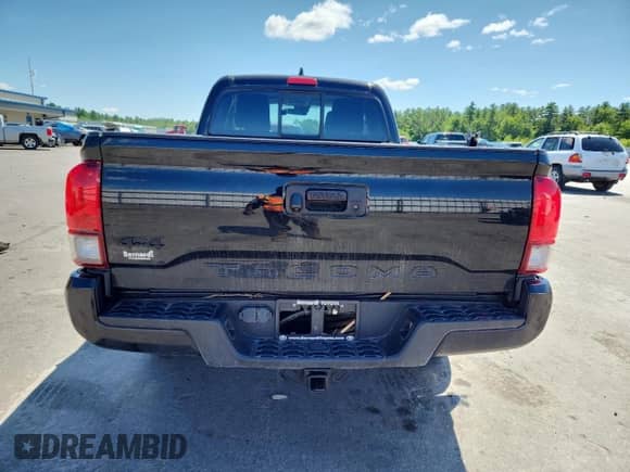2022 Toyota Tacoma SR z VIN 3TYSZ5AN0NT082424, wystawiony jako Copart lot #65411225 z przebiegiem 22 506 mil mil oraz Szkoda całkowita • Salvage title. Historia ofert i sprzedaży dostępna na DreamBid. Obrazek 6.