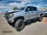 2019 Toyota Tundra SR5 с VIN 5TFDY5F19KX803083, выставлен на аукционе Copart как лот 70748285 с пробегом Не указан миль и Списание • Salvage title. История ставок и продаж доступна на DreamBid. Изображение 1.