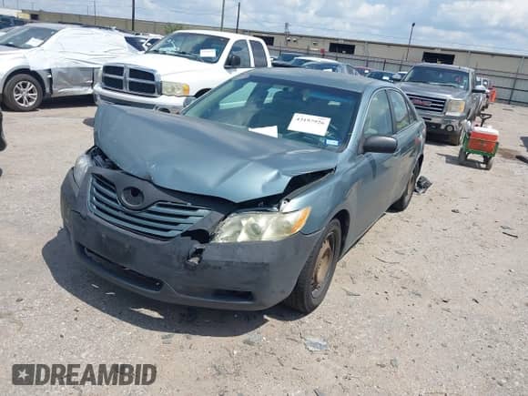 2008 Toyota Camry SE with VIN 4T1BE46K48U775119, listed as a IAAI auction lot 43197926 with 271,531 mi miles and . Bid and sale history available at DreamBid. Image 2.