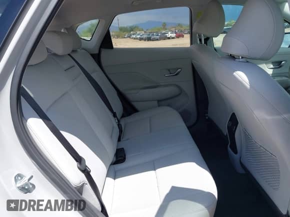 2024 Hyundai Kona Limited с VIN KM8HE3A32RU060586, выставлен на аукционе IAAI как лот 42703528 с пробегом 26 348 миль миль и . История ставок и продаж доступна на DreamBid. Изображение 8.