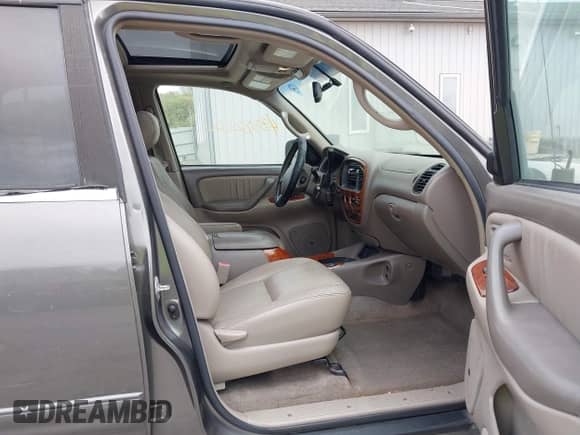 2005 Toyota Tundra Limited с VIN 5TBDT48165S473282, выставлен на аукционе IAAI как лот 43382606 с пробегом 166 678 миль миль и . История ставок и продаж доступна на DreamBid. Изображение 5.