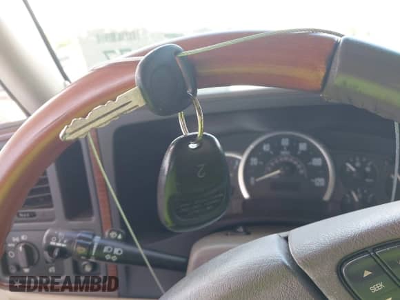 2003 Cadillac Escalade EXT with VIN 3GYEK63N33G153623, listed as a IAAI auction lot 43231377 with 110,519 mi miles and . Bid and sale history available at DreamBid. Image 11.