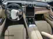 2023 Mercedes-Benz C 300 z VIN W1KAF4GB6PR096892, wystawiony jako Copart lot #71679435 z przebiegiem 3 168 mil mil oraz Szkoda całkowita • Salvage title. Historia ofert i sprzedaży dostępna na DreamBid. Obrazek 8.