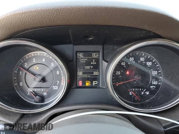 2012 Jeep Grand Cherokee Laredo z VIN 1C4RJEAG5CC258112, wystawiony jako Copart lot #81979705 z przebiegiem 141 540 mil mil oraz Szkoda całkowita • Salvage title. Historia ofert i sprzedaży dostępna na DreamBid. Obrazek 9.