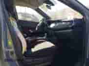 2021 Nissan Kicks SR z VIN 3N1CP5DV2ML556768, wystawiony jako IAAI lot #42842976 z przebiegiem 33 019 mil mil oraz . Historia ofert i sprzedaży dostępna na DreamBid. Obrazek 5.