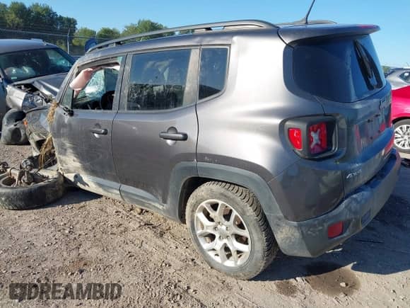 2017 Jeep Renegade Altitude with VIN ZACCJBBB8HPF06024, listed as a IAAI auction lot 43126200 with 72,525 mi miles and . Bid and sale history available at DreamBid. Image 3.