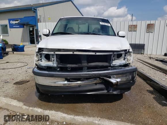 1998 Ford F-150 XL z VIN 1FTRX17L3WNB14207, wystawiony jako Copart lot #81527935 z przebiegiem 236 310 mil mil oraz Szkoda całkowita • Salvage title. Historia ofert i sprzedaży dostępna na DreamBid. Obrazek 5.
