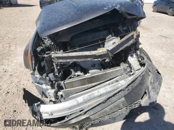 2018 Jeep Renegade Latitude with VIN ZACCJBBB2JPJ29760, listed as a Copart auction lot 42494195 with Not provided miles and Salvage title. Bid and sale history available at DreamBid. Image 13.