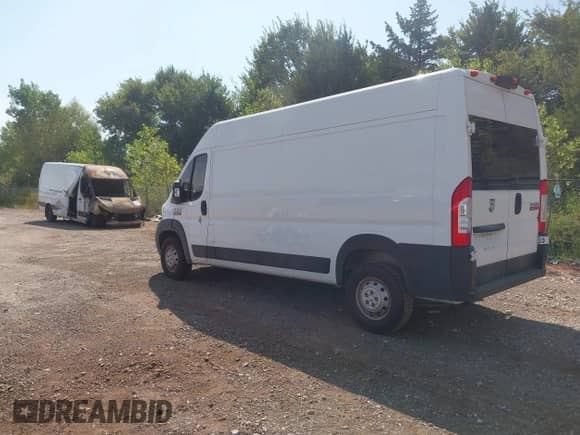 2021 Ram ProMaster Cargo с VIN 3C6LRVDG4ME513943, выставлен на аукционе IAAI как лот 43146485 с пробегом 101 412 миль миль и . История ставок и продаж доступна на DreamBid. Изображение 3.