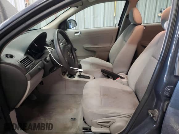 2008 Chevrolet Cobalt LS z VIN 1G1AK58F687234286, wystawiony jako Copart lot #83837705 z przebiegiem 118 698 mil mil oraz Szkoda całkowita • Salvage title. Historia ofert i sprzedaży dostępna na DreamBid. Obrazek 7.