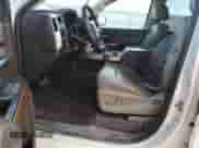 2015 Chevrolet Silverado 1500 LTZ z VIN 3GCUKSEC3FG246331, wystawiony jako Copart lot #84256625 z przebiegiem 143 258 mil mil oraz Szkoda całkowita • Salvage title. Historia ofert i sprzedaży dostępna na DreamBid. Obrazek 7.