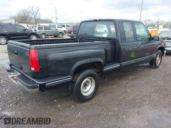 1994 GMC Sierra 1500 with VIN 2GTEC19K7R1533441, listed as a IAAI auction lot 41880776 with 221,449 mi miles and . Bid and sale history available at DreamBid. Image 4.