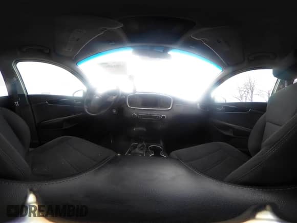 2019 Kia Sorento LX with VIN 5XYPG4A39KG532323, listed as a IAAI auction lot 41844566 with 76,987 mi miles and . Bid and sale history available at DreamBid. Image 19.