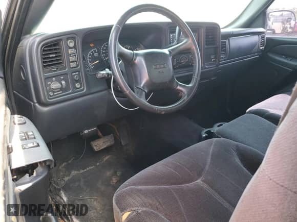 2002 GMC Sierra 1500 SLE с VIN 1GTEK14TX2Z233635, выставлен на аукционе Copart как лот 64238395 с пробегом 127 019 миль миль и Списание • Salvage title. История ставок и продаж доступна на DreamBid. Изображение 8.