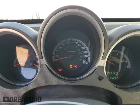 2008 Dodge Nitro SLT with VIN 1D8GT58KX8W150524, listed as a Copart auction lot 49823575 with 205,267 mi miles and Clean title. Bid and sale history available at DreamBid. Image 9.