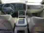 2004 Chevrolet Tahoe LS с VIN 1GNEK13Z84J221708, выставлен на аукционе Copart как лот 63347135 с пробегом 336 108 миль миль и Чистый • Clean title. История ставок и продаж доступна на DreamBid. Изображение 8.
