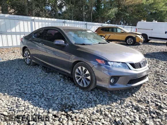 2013 Honda Accord EX z VIN 1HGCT1B7XDA005423, wystawiony jako Copart lot #71395875 z przebiegiem 177 901 mil mil oraz Szkoda całkowita • Salvage title. Historia ofert i sprzedaży dostępna na DreamBid. Obrazek 4.