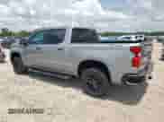 2024 Chevrolet Silverado 1500 Custom Trail Boss z VIN 3GCUDCE88RG346358, wystawiony jako Copart lot #68303935 z przebiegiem Nie podano mil oraz Szkoda całkowita • Salvage title. Historia ofert i sprzedaży dostępna na DreamBid. Obrazek 2.
