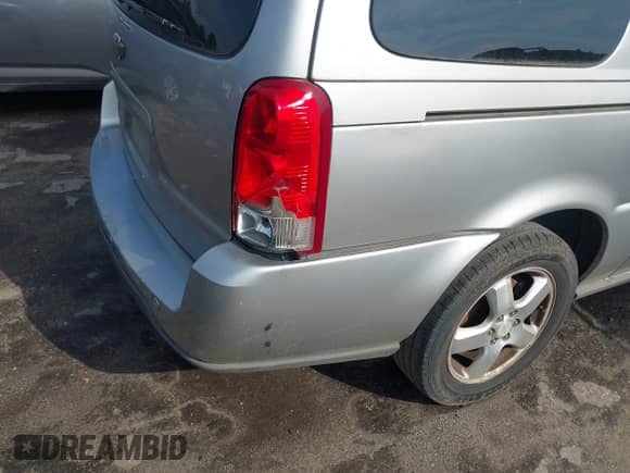 2008 Chevrolet Uplander 1LT с VIN 1GNDV33148D207608, выставлен на аукционе IAAI как лот 42680449 с пробегом 250 959 миль миль и . История ставок и продаж доступна на DreamBid. Изображение 6.