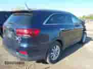 2020 Kia Sorento LX with VIN 5XYPG4A37LG647844, listed as a IAAI auction lot 42058526 with 90,546 mi miles and . Bid and sale history available at DreamBid. Image 4.