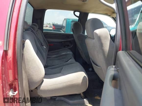 2005 Chevrolet Silverado 1500 Z71 с VIN 2GCEK13T551143145, выставлен на аукционе IAAI как лот 42439955 с пробегом Не указан миль и . История ставок и продаж доступна на DreamBid. Изображение 8.