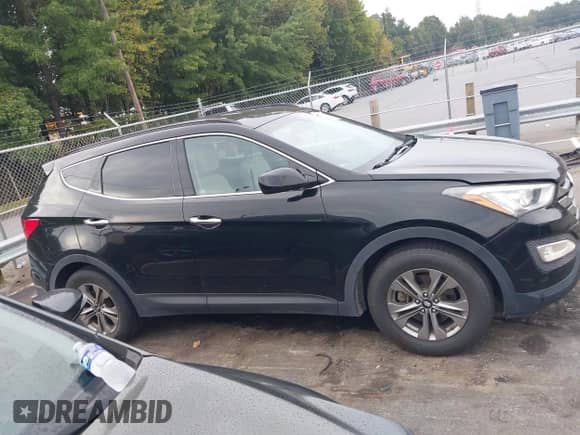 2016 Hyundai Santa Fe с VIN 5XYZU3LB2GG378447, выставлен на аукционе IAAI как лот 43322172 с пробегом 120 439 миль миль и . История ставок и продаж доступна на DreamBid. Изображение 13.