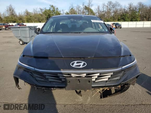 2024 Hyundai Elantra SEL с VIN KMHLM4DG6RU805907, выставлен на аукционе Copart как лот 84425365 с пробегом 6 575 миль миль и Списание • Salvage title. История ставок и продаж доступна на DreamBid. Изображение 5.