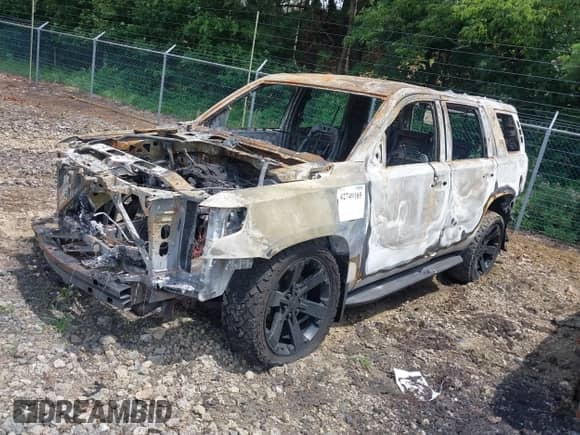 2019 Chevrolet Tahoe LS with VIN 1GNSKAKC0KR341436, listed as a IAAI auction lot 42749185 with Not provided miles and . Bid and sale history available at DreamBid. Image 2.