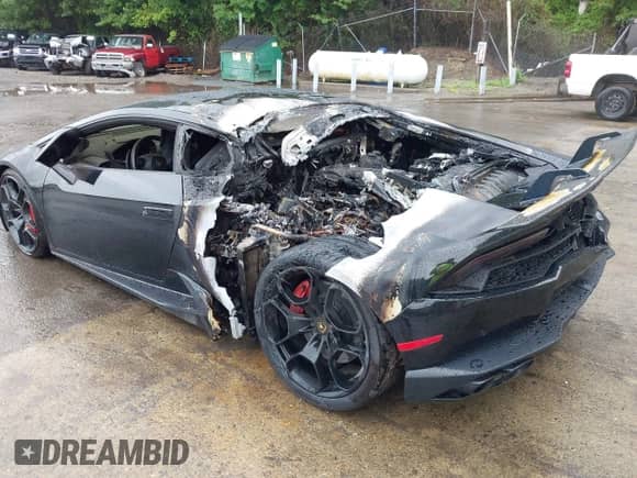 2015 Lamborghini Huracan с VIN ZHWUC1ZF6FLA01175, выставлен на аукционе IAAI как лот 42884310 с пробегом Не указан миль и . История ставок и продаж доступна на DreamBid. Изображение 3.