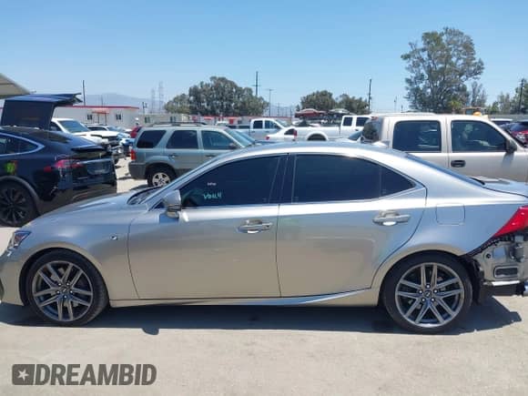 2017 Lexus IS 200t с VIN JTHBA1D23H5045969, выставлен на аукционе IAAI как лот 42396481 с пробегом 70 047 миль миль и . История ставок и продаж доступна на DreamBid. Изображение 15.