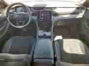 2025 Jeep Grand Cherokee Altitude X с VIN 1C4RJKAGXS8641477, выставлен на аукционе Copart как лот 71854945 с пробегом 10 122 миль миль и Списание • Salvage title. История ставок и продаж доступна на DreamBid. Изображение 8.