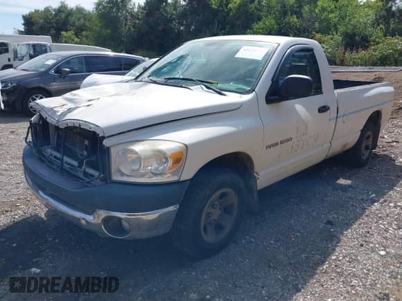 2007 Dodge 1500 ST с VIN 1D7HA16K47J640656, выставлен на аукционе IAAI как лот 43122590 с пробегом 265 230 миль миль и . История ставок и продаж доступна на DreamBid. Изображение 2.