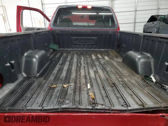 2003 Ford F-150 XL z VIN 2FTRF18W93CA95112, wystawiony jako Copart lot #65740064 z przebiegiem Nie podano mil oraz Czysty tytuł • Clean title. Historia ofert i sprzedaży dostępna na DreamBid. Obrazek 10.