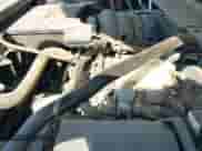 2016 Chevrolet Tahoe LS z VIN 1GNSCAEC1GR293543, wystawiony jako IAAI lot #42994118 z przebiegiem 157 982 mil mil oraz . Historia ofert i sprzedaży dostępna na DreamBid. Obrazek 19.