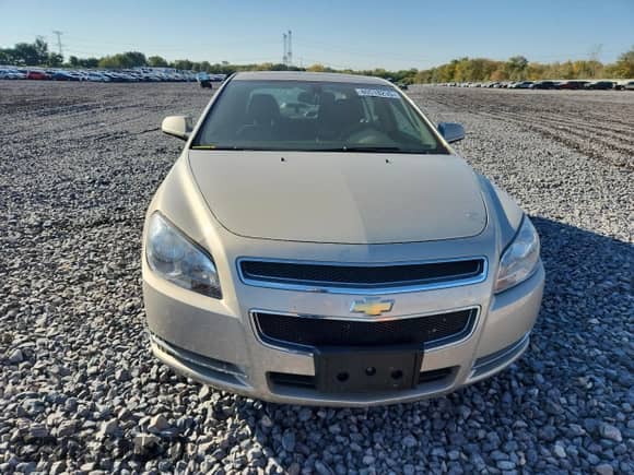 2010 Chevrolet Malibu 1LT с VIN 1G1ZC5EB7AF299452, выставлен на аукционе Copart как лот 80518235 с пробегом 78 788 миль миль и Списание • Salvage title. История ставок и продаж доступна на DreamBid. Изображение 5.