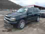 2002 Chevrolet TrailBlazer LS with VIN 1GNDT13SX22308464, listed as a IAAI auction lot 41225470 with 127,370 mi miles and . Bid and sale history available at DreamBid. Image 2.