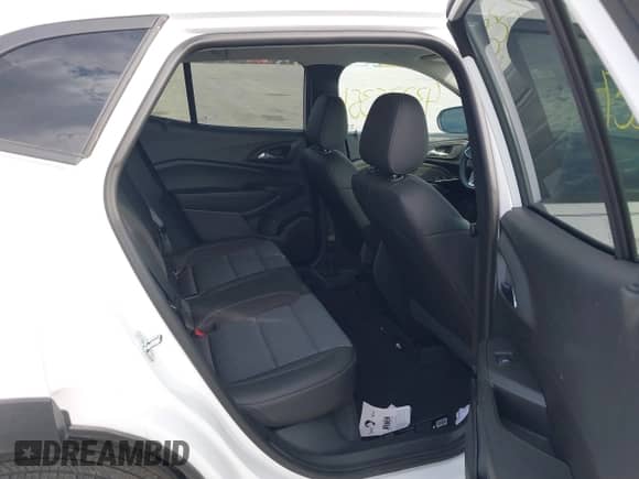 2024 Chevrolet Trax LT с VIN KL77LHE2XRC052694, выставлен на аукционе IAAI как лот 43335351 с пробегом 10 911 миль миль и . История ставок и продаж доступна на DreamBid. Изображение 8.